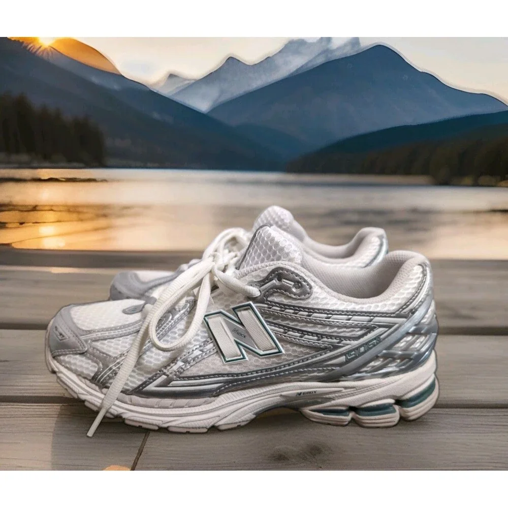 NEW BALANCE 1906R SILVER/WHITE RUNNING SHOES MENS SIZE 10/WOMEN'S SIZE 11.5 EUC